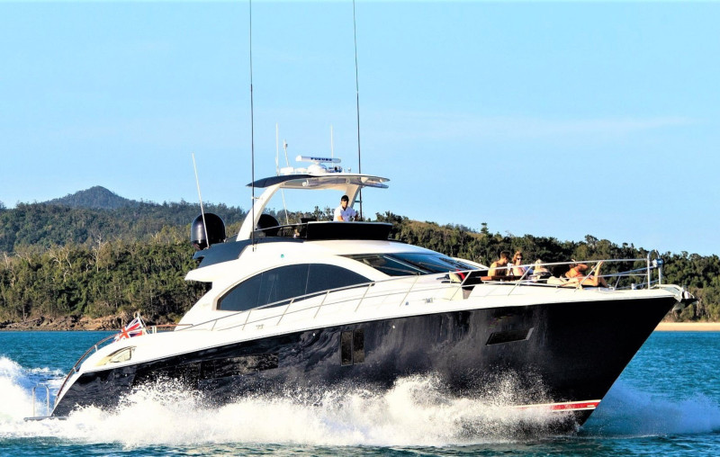 La Mar Yacht Whitsundays 2
